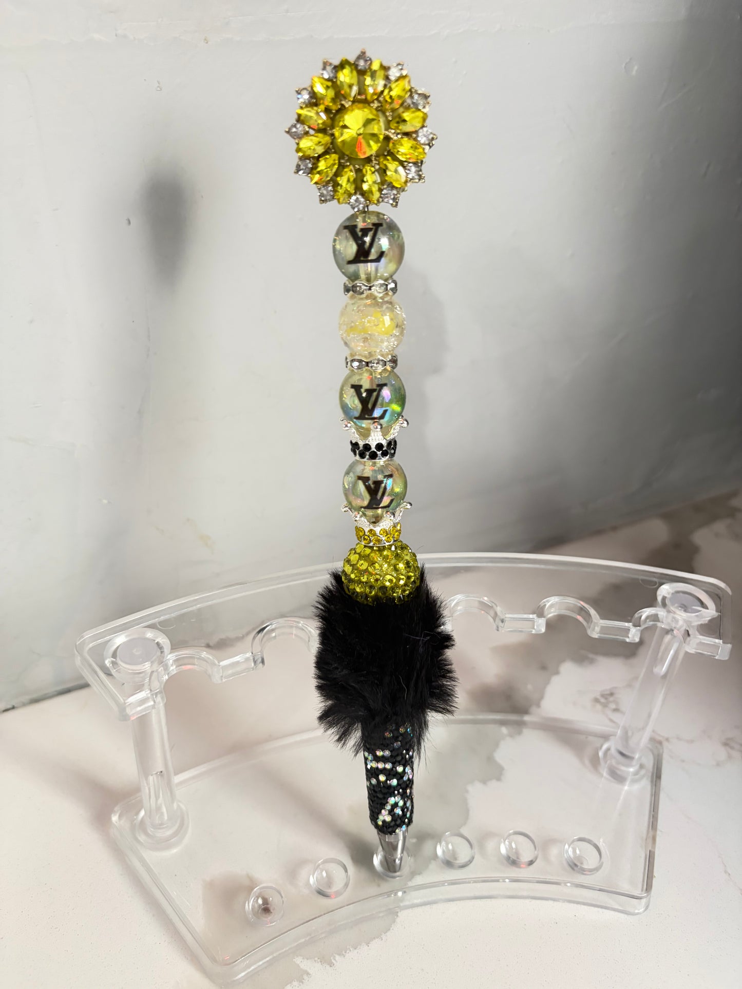 Radiant Bloom Noir Éclat™ Pen