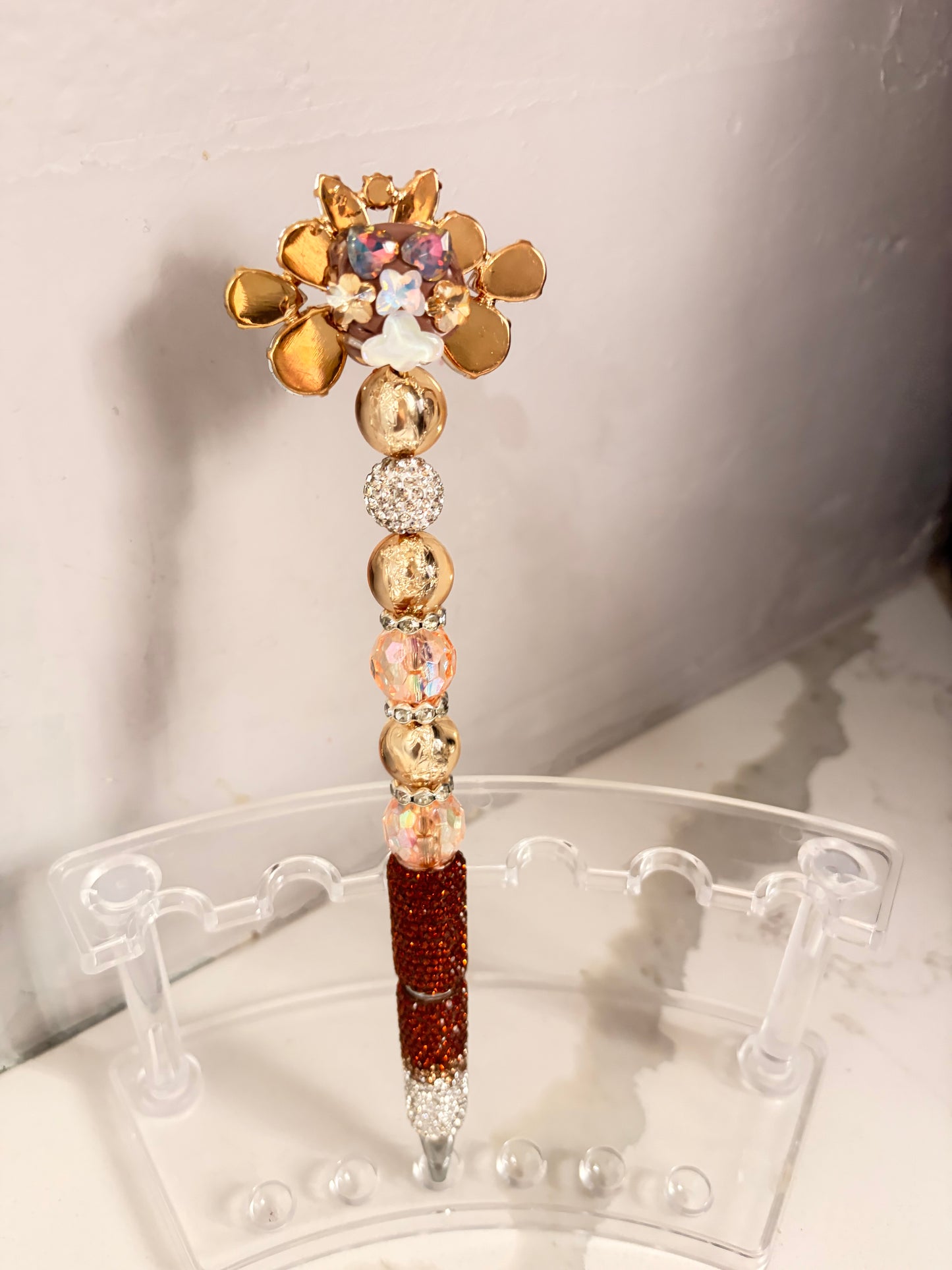 Golden Champagne Blossom Statement Pen