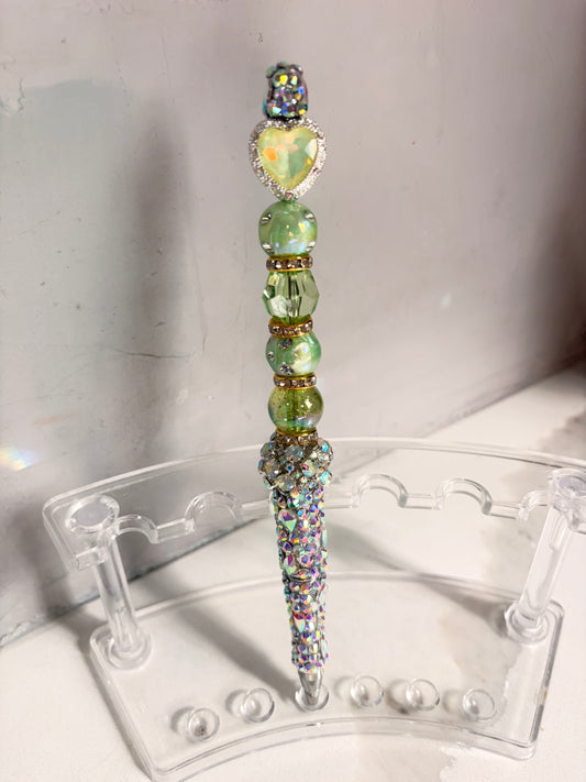 Gilded Envy Heart Statement Pen