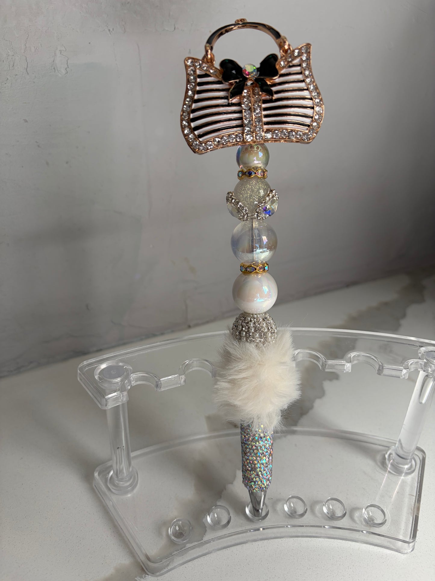 Ivory Frost Luxe Fur Statement Pen