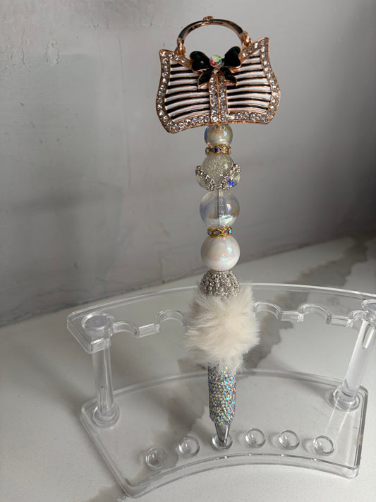 Ivory Frost Luxe Fur Statement Pen