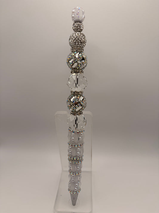 The Lumière Blanc Statement Pen
Crystal Lux Collection by Beadistry Designs
