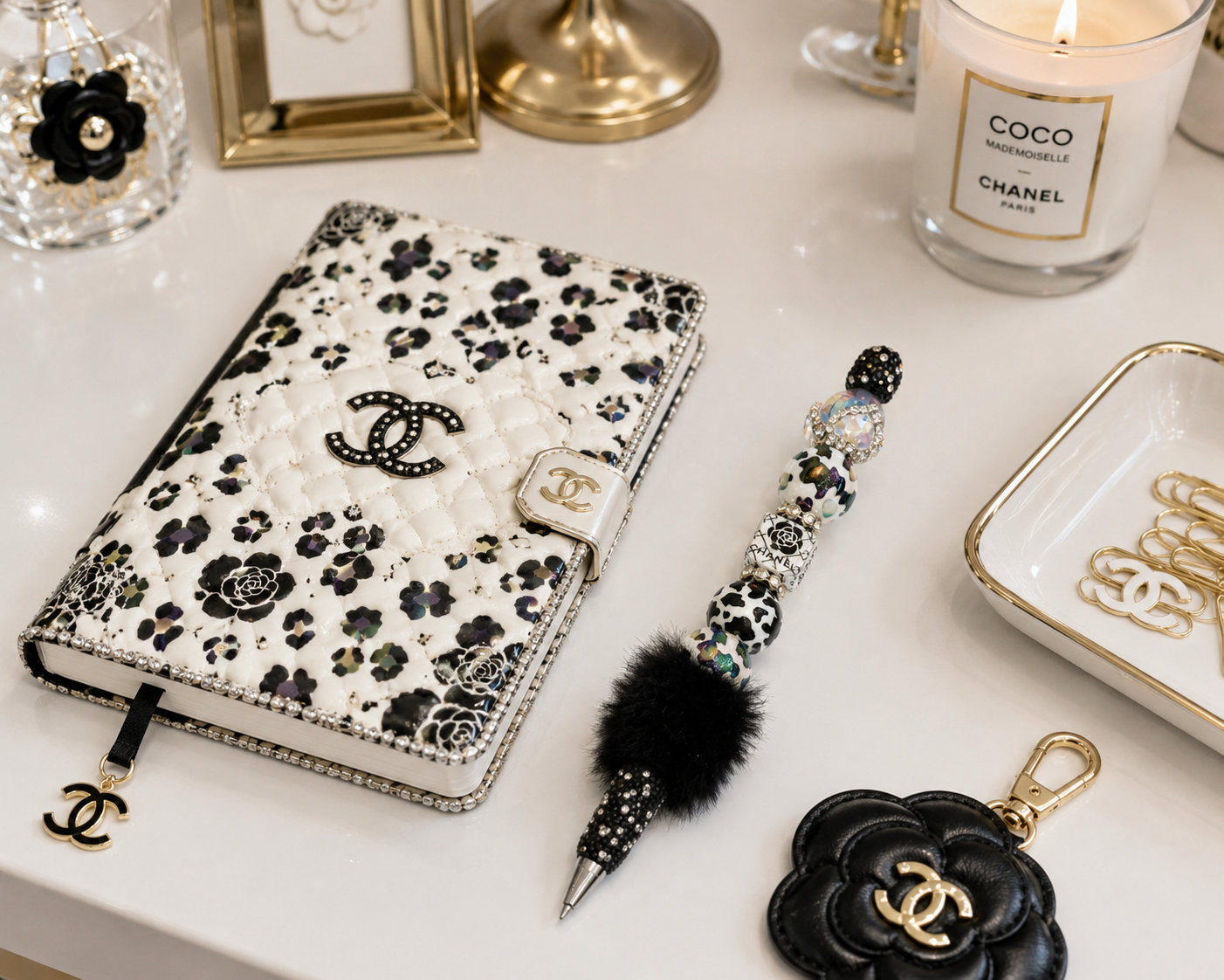 Designer Noir Luxe Fur Pen | Designer Collection & Fur-Embellished Collection