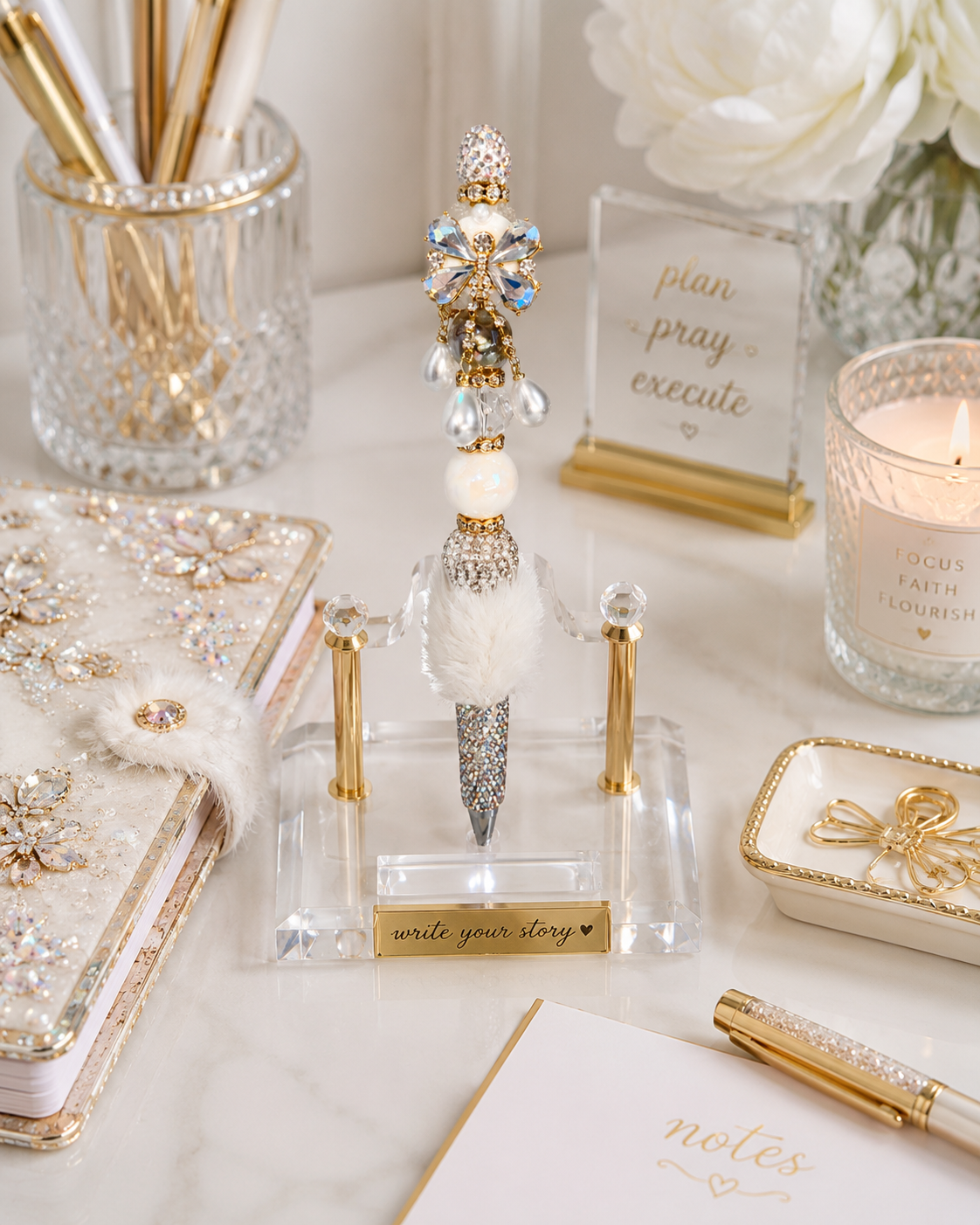 Diamond Pearl Whisper Fur Jewel Pen